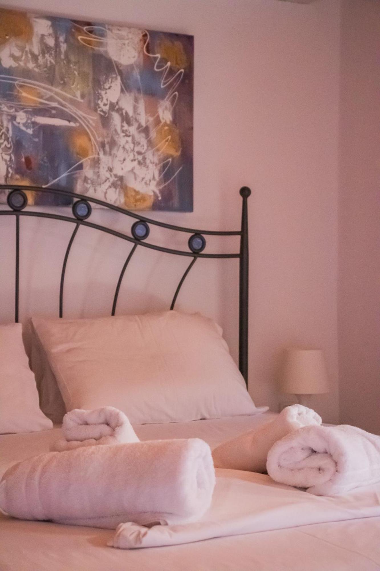 Villa Sissy Studios & Apartments Sívota Екстериор снимка