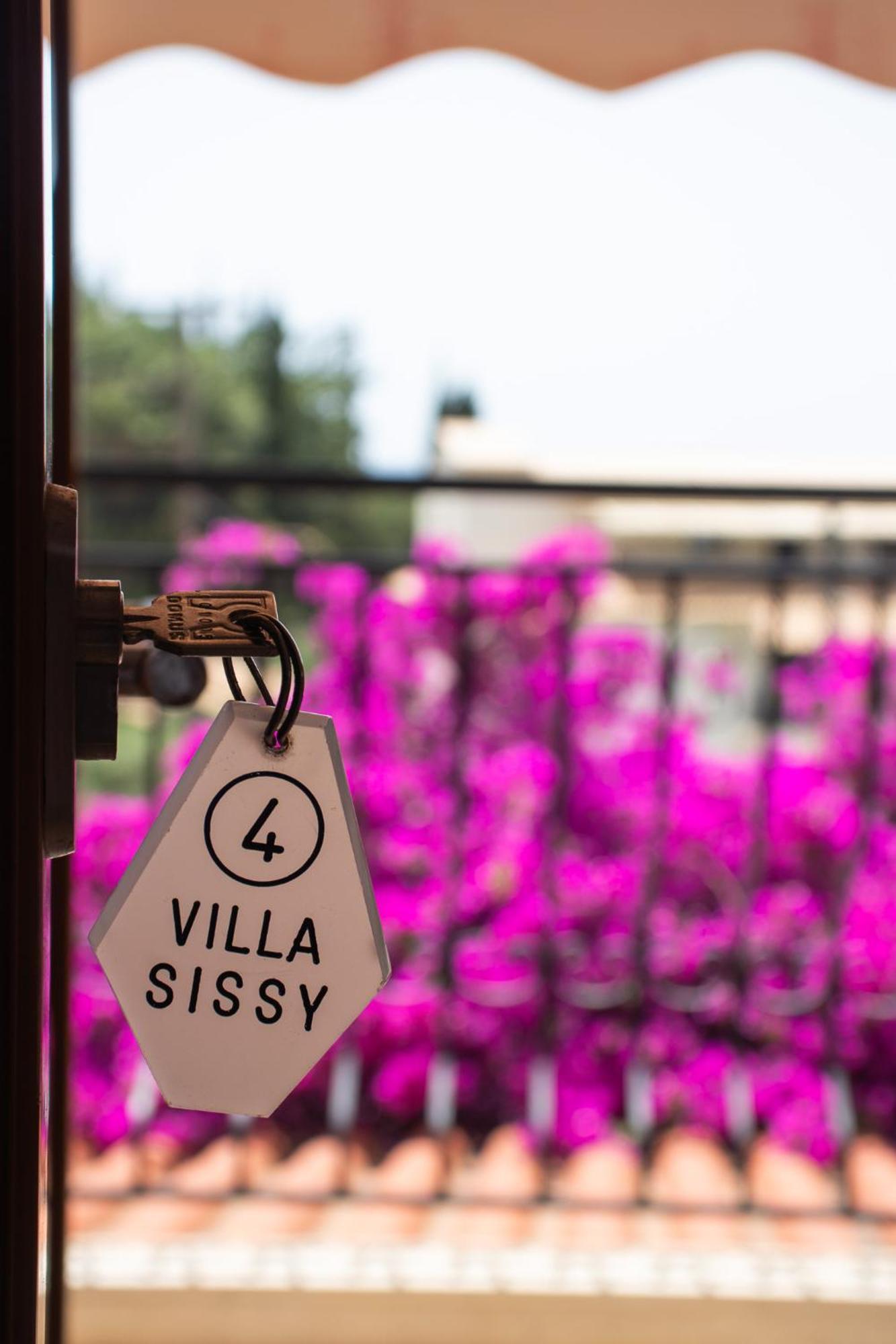 Villa Sissy Studios & Apartments Sívota Екстериор снимка